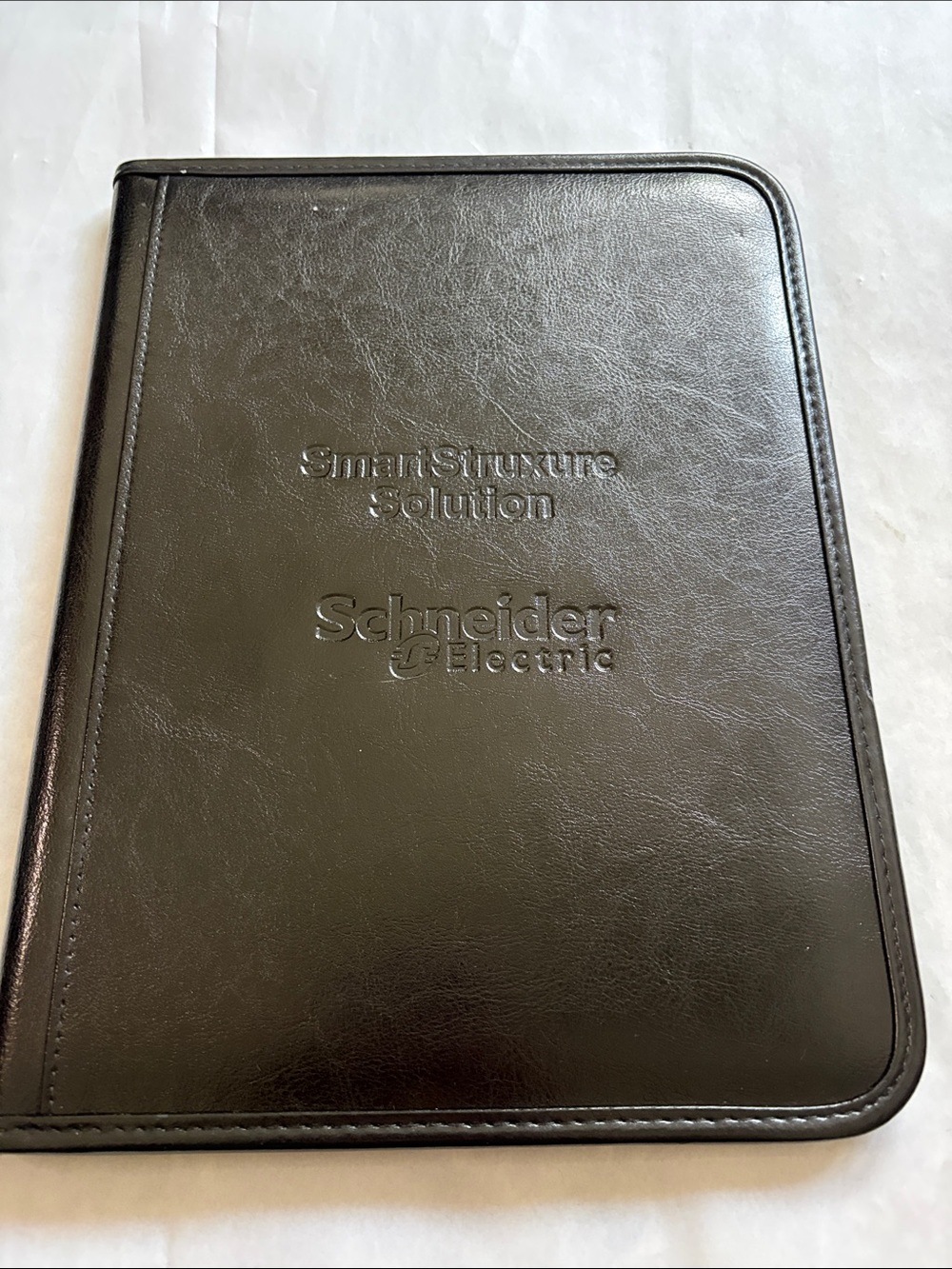Schneider electric Portfolio Folder Black Leather 12x9 smart structure solution